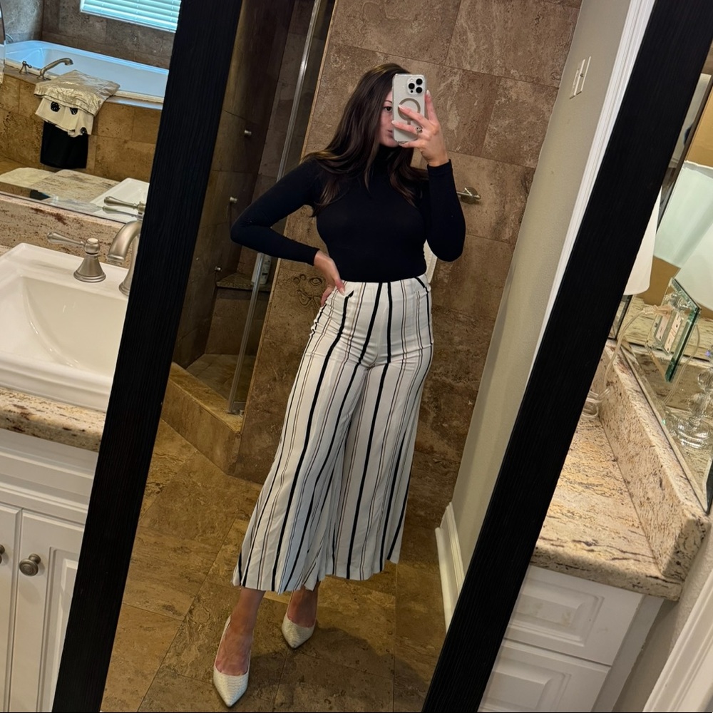 Striped cropped fancy pants